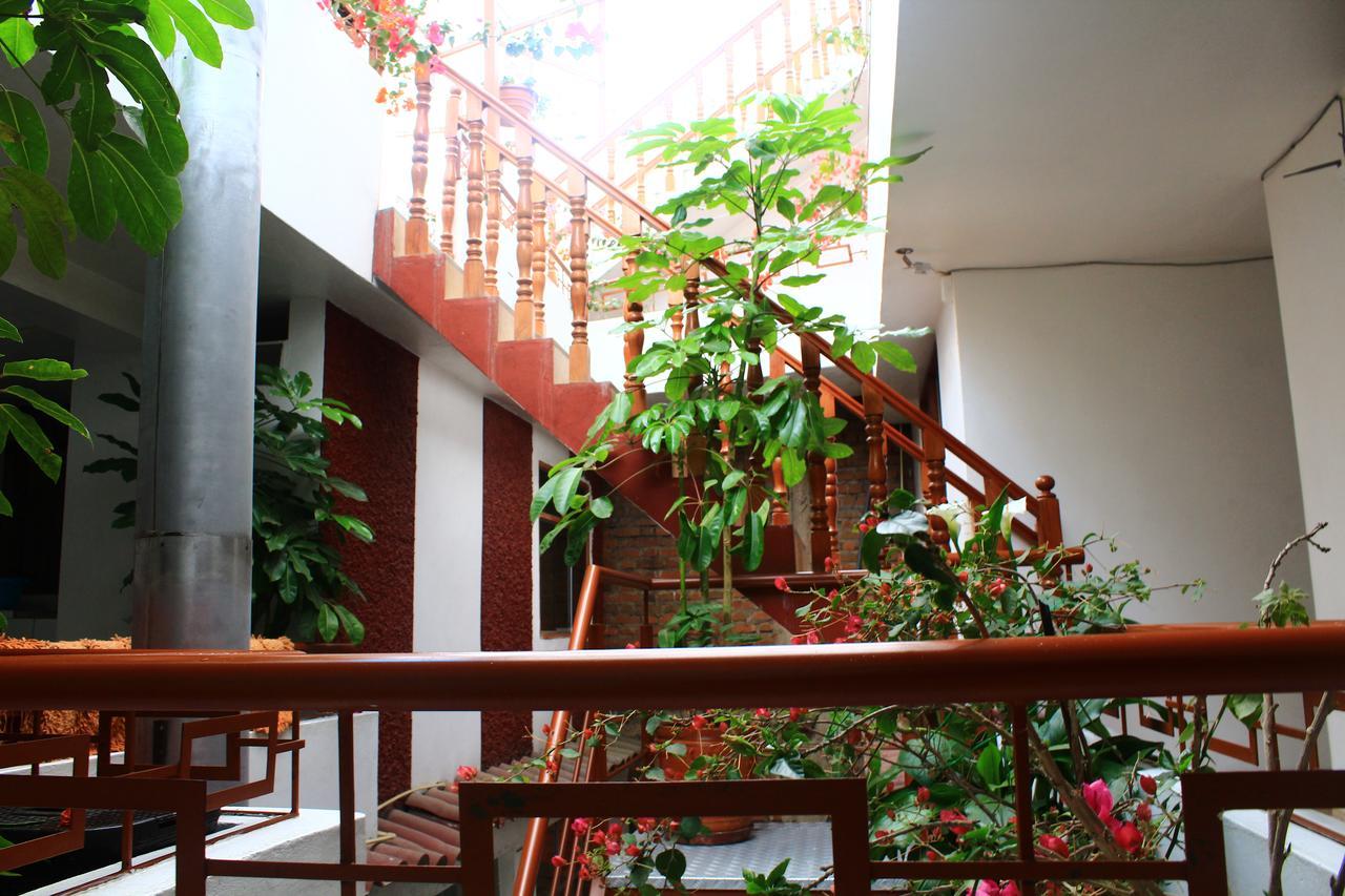 Amaru Hotel Huaraz ภายนอก รูปภาพ