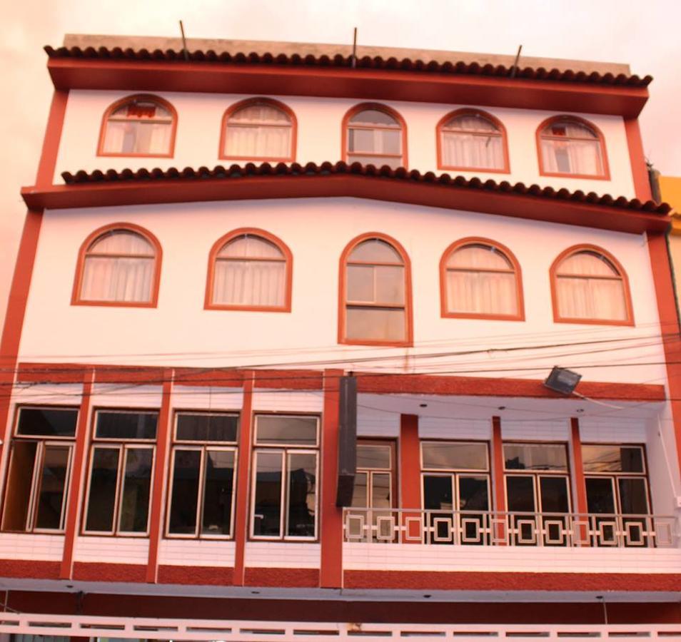 Amaru Hotel Huaraz ภายนอก รูปภาพ